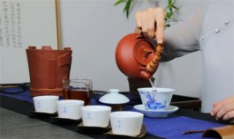 围炉煮茶，茶香流转