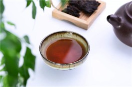 普洱茶被称为养胃茶的原因是什么？