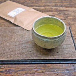 日本绿茶为什么是碎的（日本绿茶粉的功效与作用）