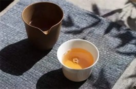 喝茶是一种修行，也是一种习惯！