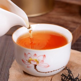 秋冬季节适宜喝红茶