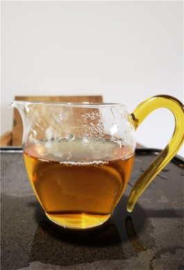 白茶为什么有活性物质存在呢？白茶是怎么转化的？