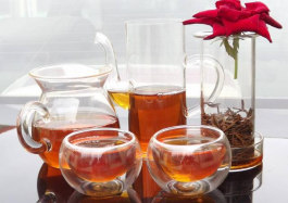 “生姜泡红茶”减肥不成反惹痘