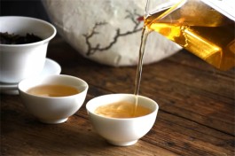 茶叶是个宝，坚持饮用是无价之宝！