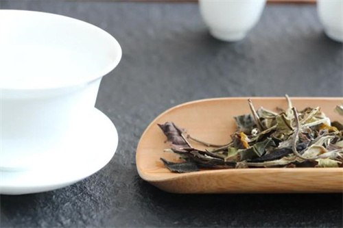 湘西州今年实现春茶干茶产量5934吨 产值33.07亿元