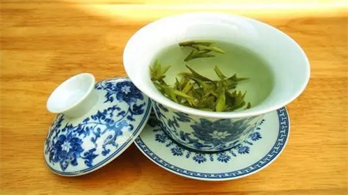绿茶的最佳采摘时间是什么时候 绿茶的最佳采摘季节