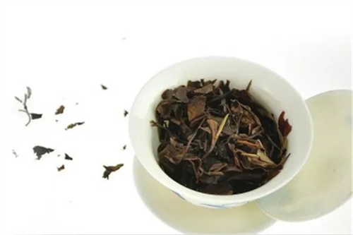 白茶中的品质成分（白茶的主要功能性成分）